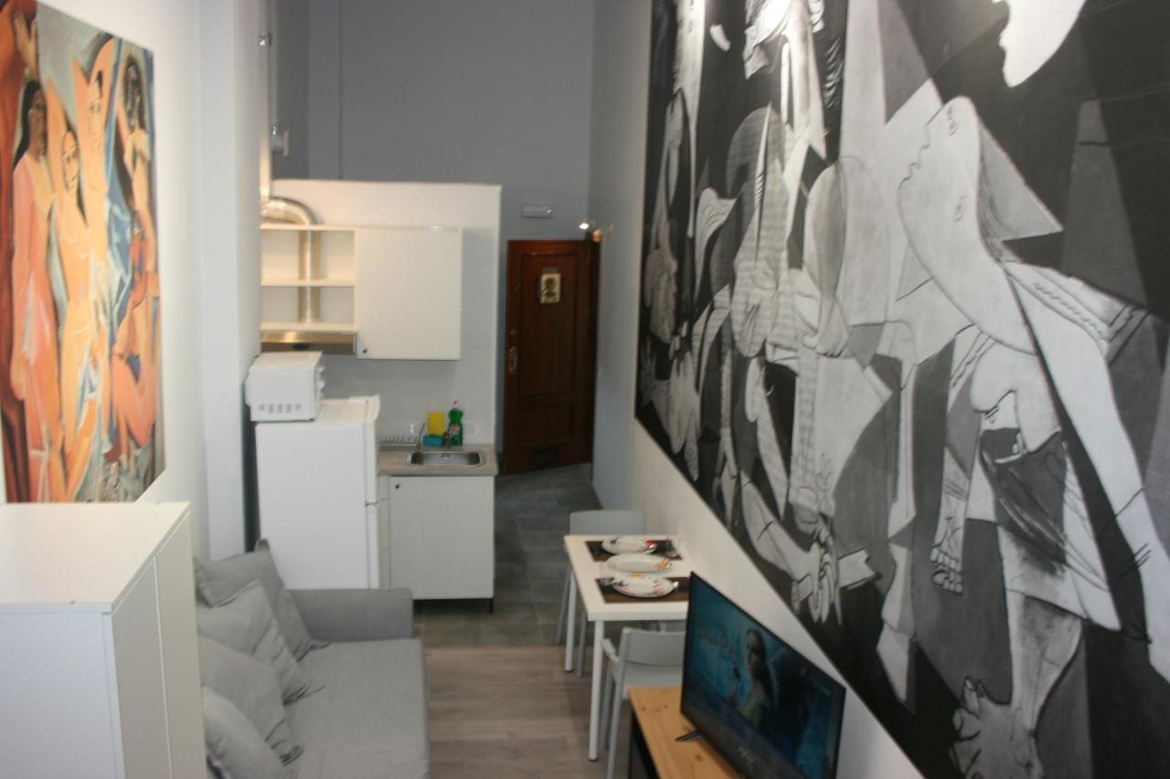 Golondrinas De Malaga "Apartamentos Con Mucho Arte" Y Terraza Solarium En Coliving מראה חיצוני תמונה