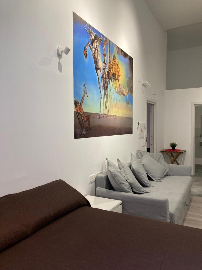 Golondrinas De Malaga "Apartamentos Con Mucho Arte" Y Terraza Solarium En Coliving מראה חיצוני תמונה