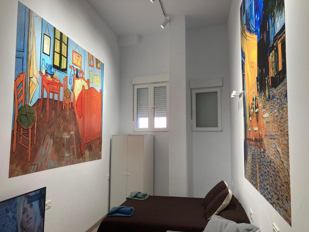 Golondrinas De Malaga "Apartamentos Con Mucho Arte" Y Terraza Solarium En Coliving מראה חיצוני תמונה